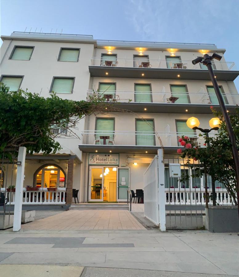 Hotel Laika Rimini Buitenkant foto